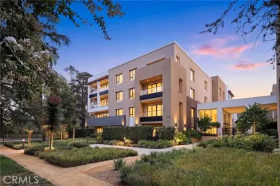 328 W Green Street #201 Photo