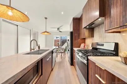 435 Woodlawn Avenue #D Photo