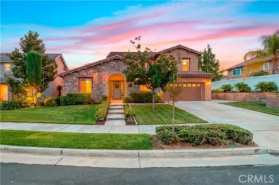 39879 Camden Court Photo