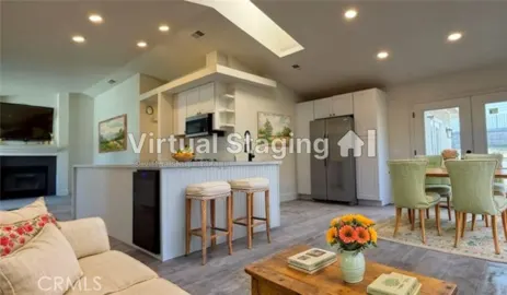 39233 Rising Hill Photo