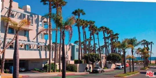 120 Ocean Park Boulevard #610 Photo