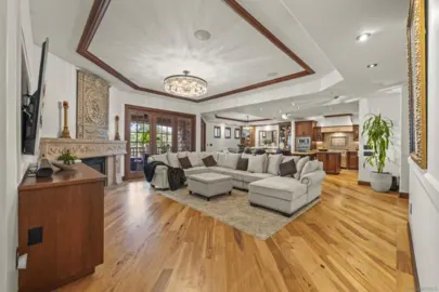 120 C Avenue #206 Photo