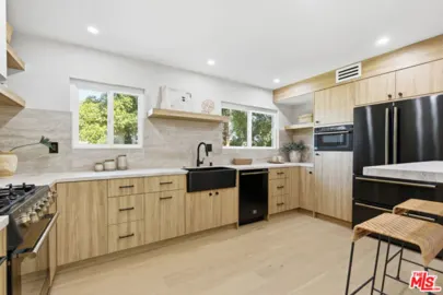 4738 La Villa Marina #A Photo