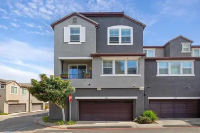 1800 Clare Lane Photo