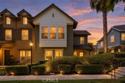 20 Orange Blossom Circle Photo