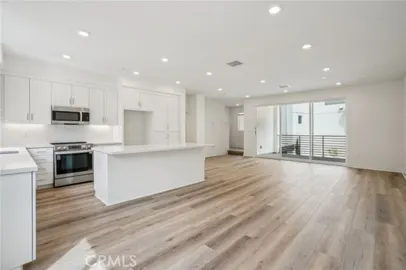 1681 Coral Sea Lane Photo
