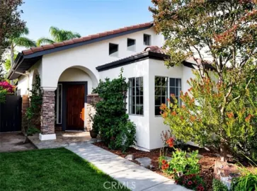 30585 Colina Verde Photo