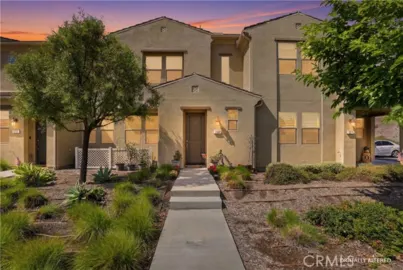 4260 Powell #119 Photo
