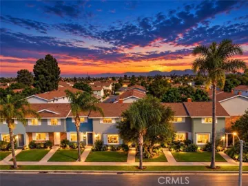 9867 Continental Photo