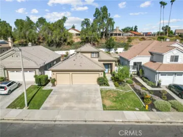 39755 Naples Photo