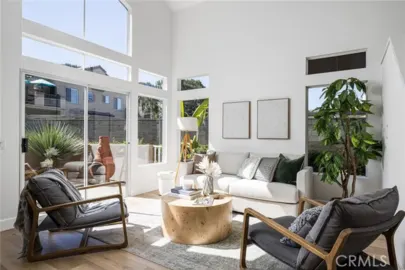 30 Sunbridge Place Photo