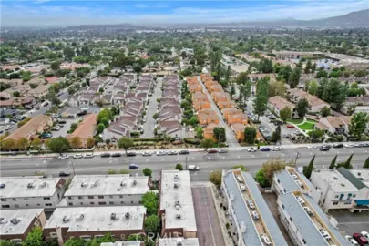 14287 Foothill #11 Photo