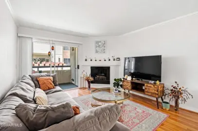 5530 Owensmouth Avenue #114 Photo
