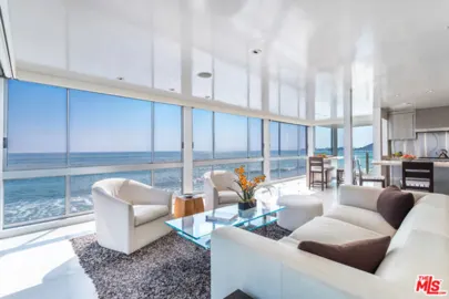 22548 Pacific Coast Highway #111 Photo