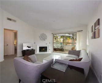 14 Villa Point Photo