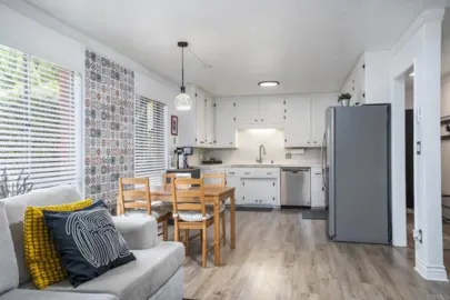 617 Third Avenue #14 Photo