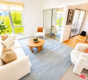 1328 Havenhurst Drive #202 Photo