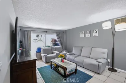 1101 W Macarthur Blvd #157 Photo
