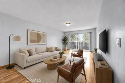 1517 E Garfield Avenue #24 Photo