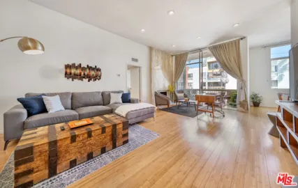 11970 Montana Avenue #308 Photo