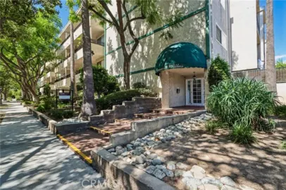 277 Pleasant Street #206 Photo