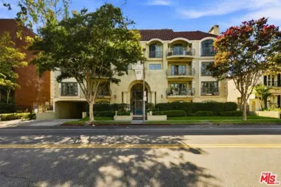 277 S Spalding Drive #203 Photo