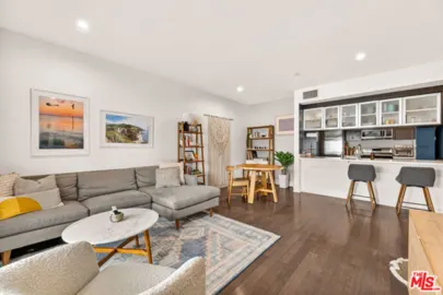 1700 Sawtelle Boulevard #208 Photo