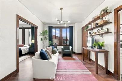 315 W 3rd #401 Photo