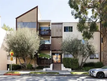6050 Canterbury Drive #F108 Photo