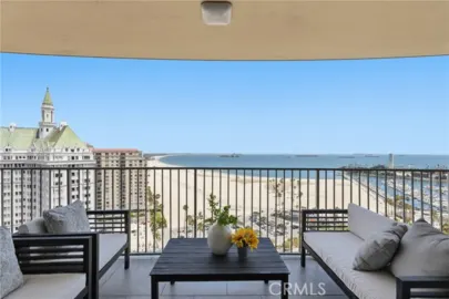 700 E Ocean Boulevard #2305 Photo