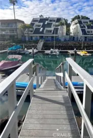 4705 Marina #4 Photo