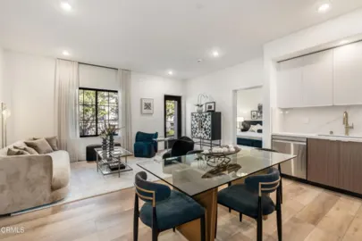 139 S Oak Knoll Avenue #402 Photo