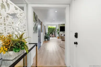 404 Bonair Street Photo