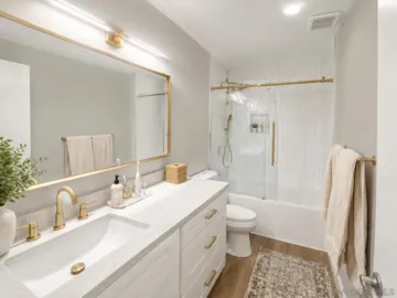 5706 Baltimore #355 Photo