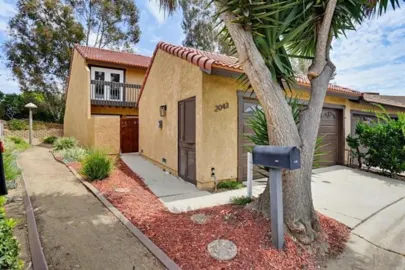 2043 Avenue Of The Trees Photo