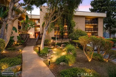 6416 Friars #112 Photo