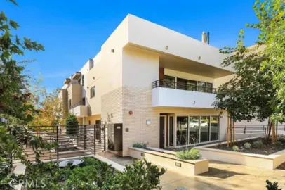 2428 E Del Mar #101 Photo