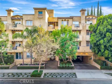 12044 Hoffman Street #303 Photo