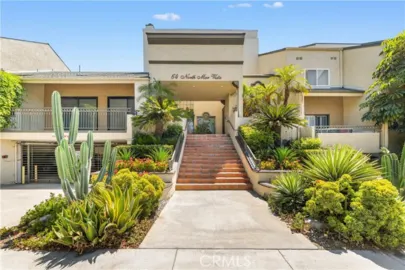 64 N Mar Vista Avenue #327 Photo