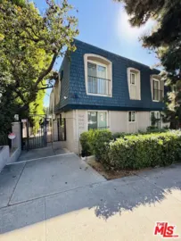 964 Larrabee Street #107 Photo