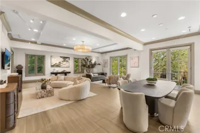 200 S Orange Grove Boulevard #206 Photo