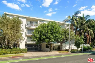 415 Montana Avenue #107 Photo