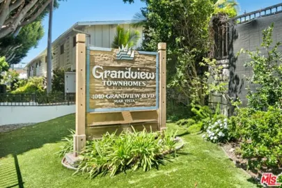 4040 Grand View Boulevard #60 Photo