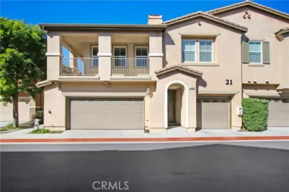 42961 Avenida Amistad Photo