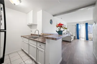 21800 Schoenborn Street #215 Photo