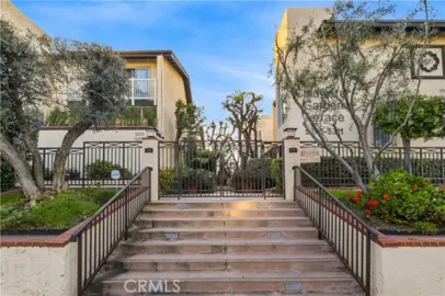5255 Coldwater Canyon #E Photo