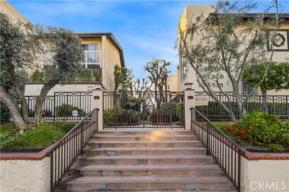 5255 Coldwater Canyon #E Photo