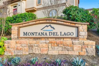 26 Montana Del Lago Photo