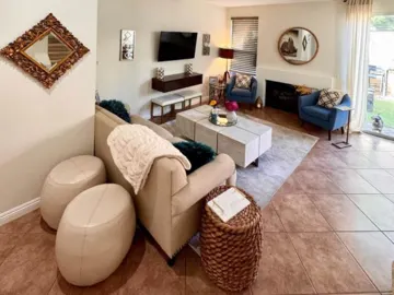 2196 Lago Madero Photo