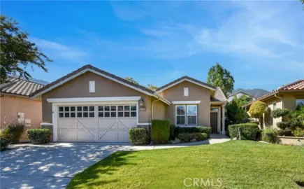 24585 Lowe Photo